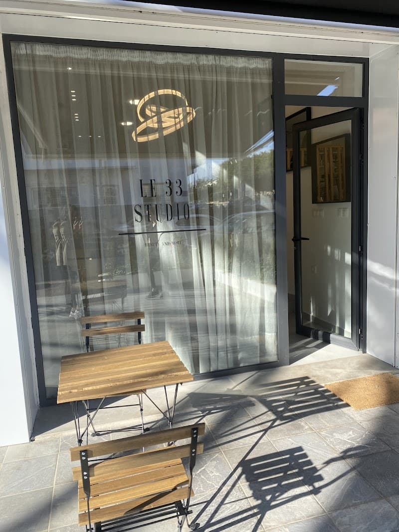 Le 33 studio