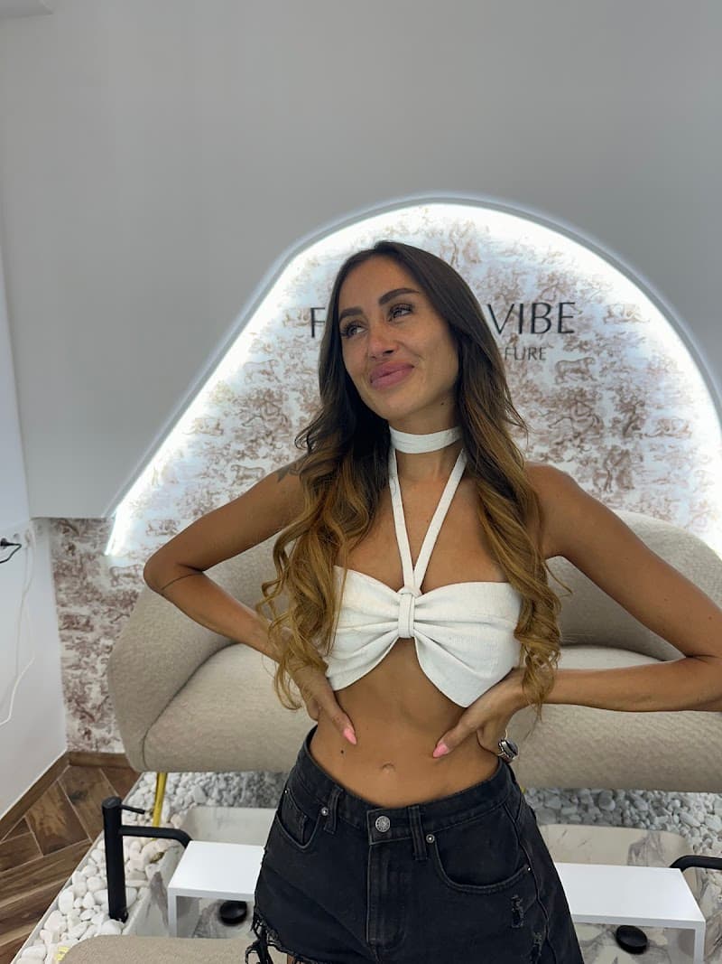 French Vibe - Institut de Beauté, Coiffure & Nail Salon (100% Femmes)